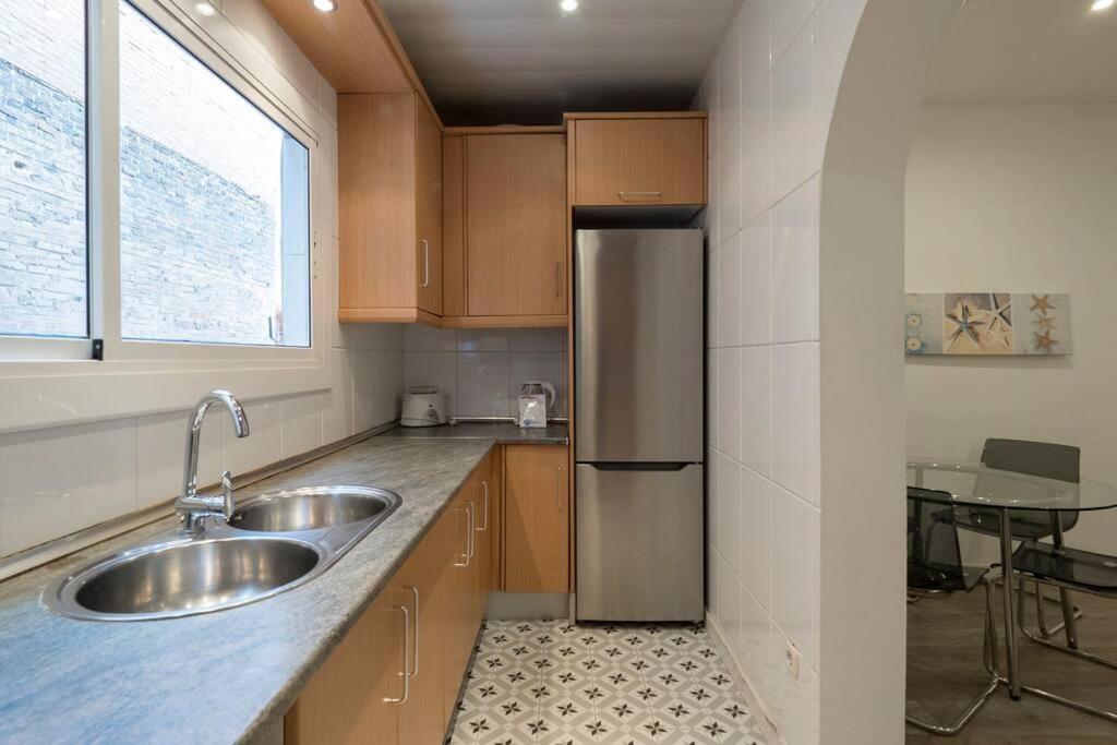 Bebarceloner Poble Nou Apartaments - 2 Bedroom Exterior photo